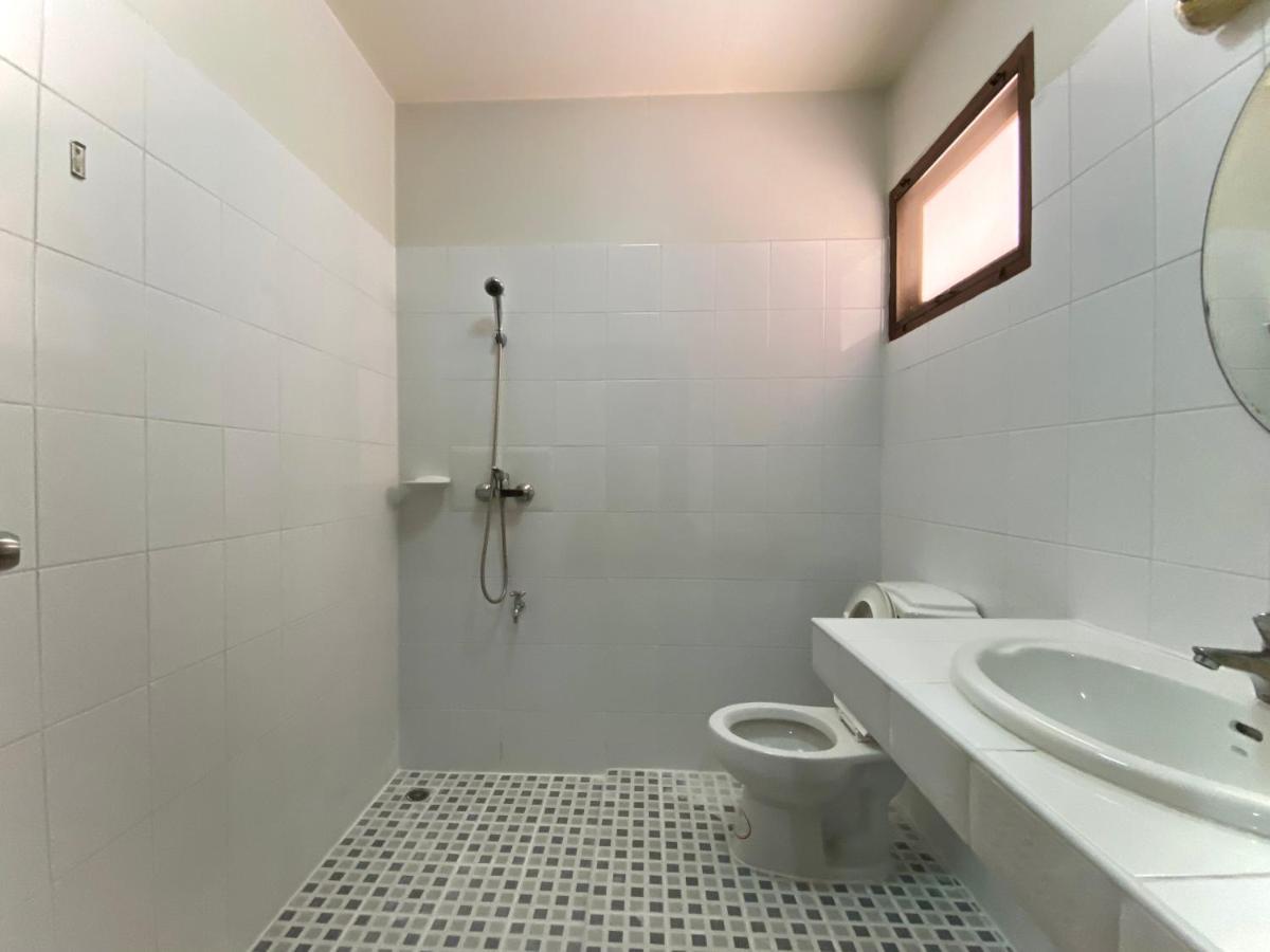 Mom And Me Resort & Farm Doi Saket Exterior photo